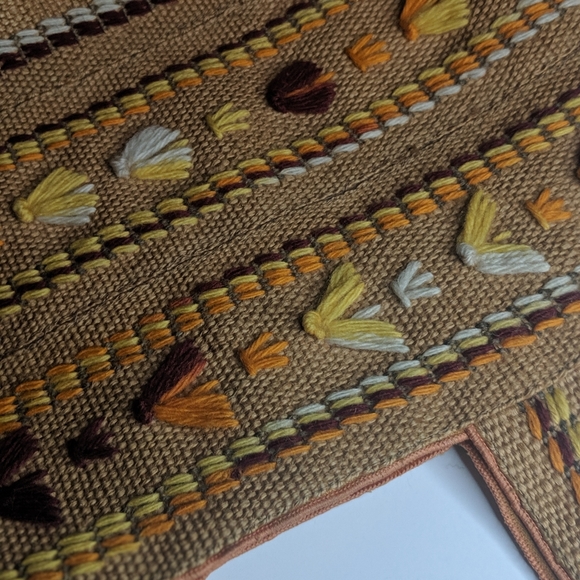 VINTAGE Handmade Boho Embroidered Burlap Tote - Picture 5 of 11